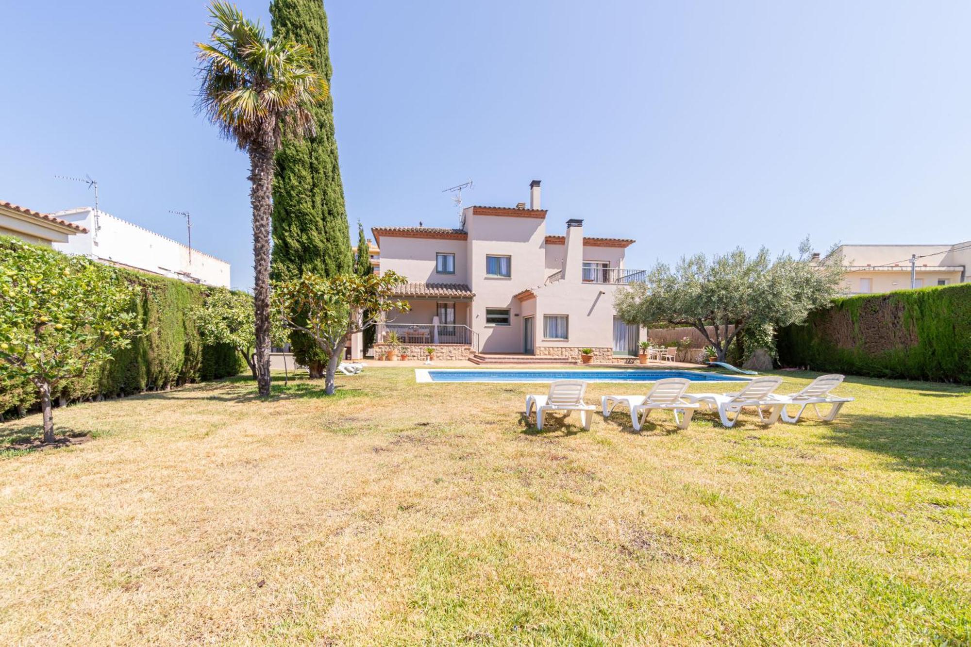 Villa Harmony House Roses Exterior foto